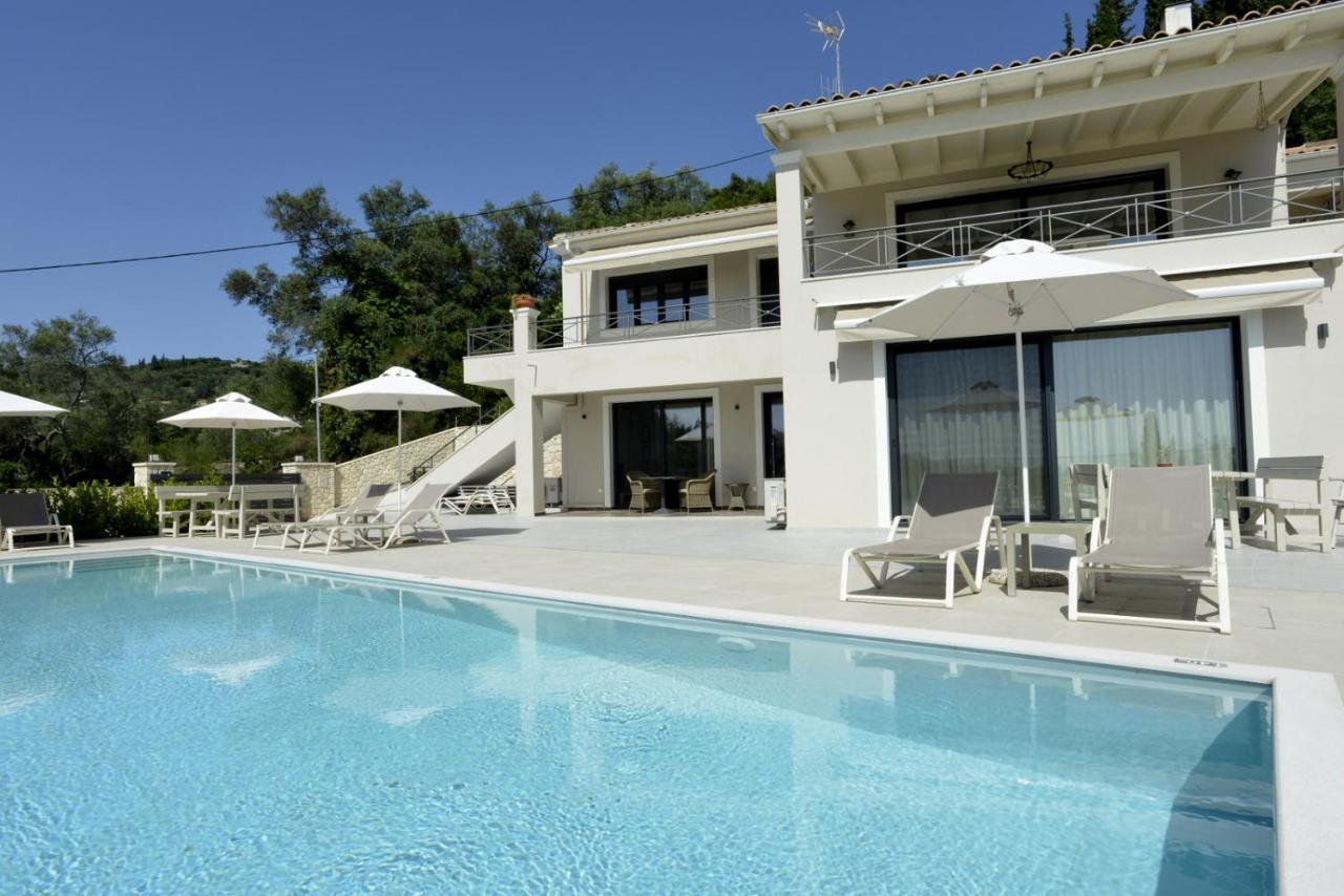 The Corfu Cocoon * Faiakes